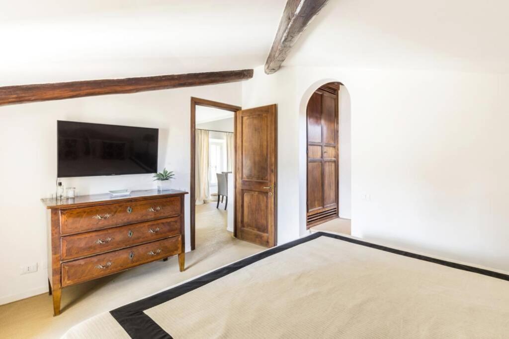 Palazzo Ruspoli Suite Рим Екстериор снимка